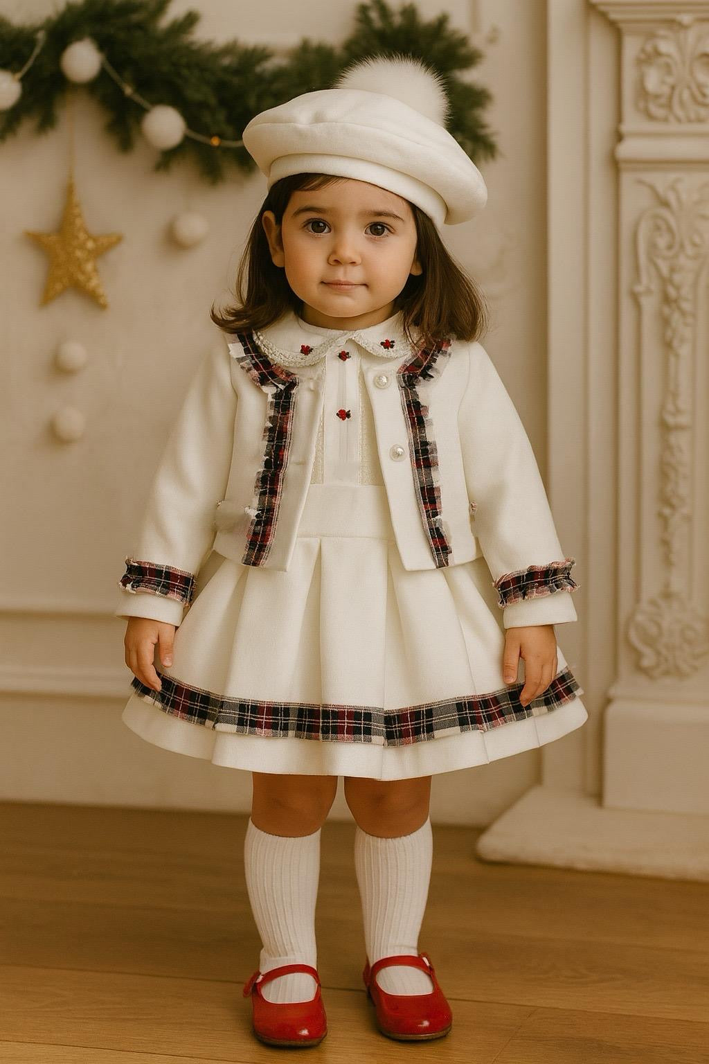 White Velvet Pom Beret